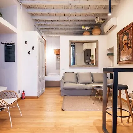Maison D'artiste In Brera Apartment