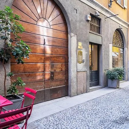 Maison D'artiste In Brera Apartment